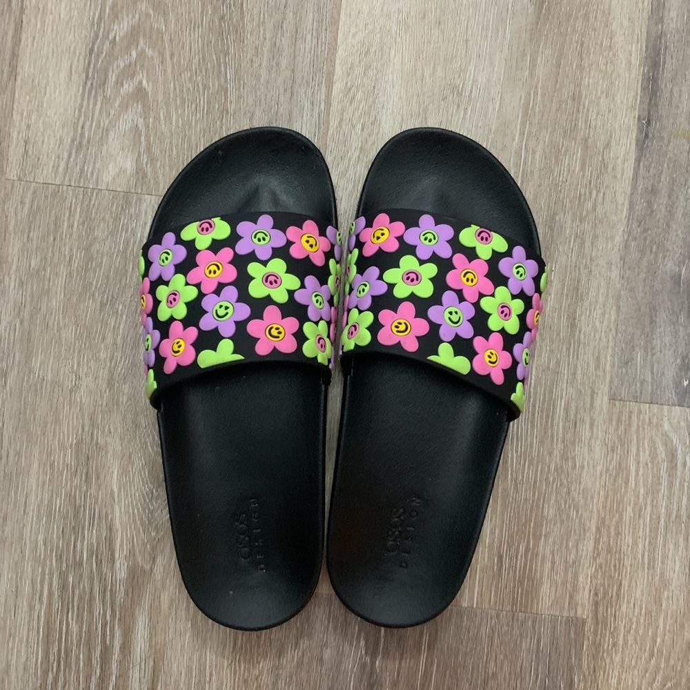Flower 3D puff Slides